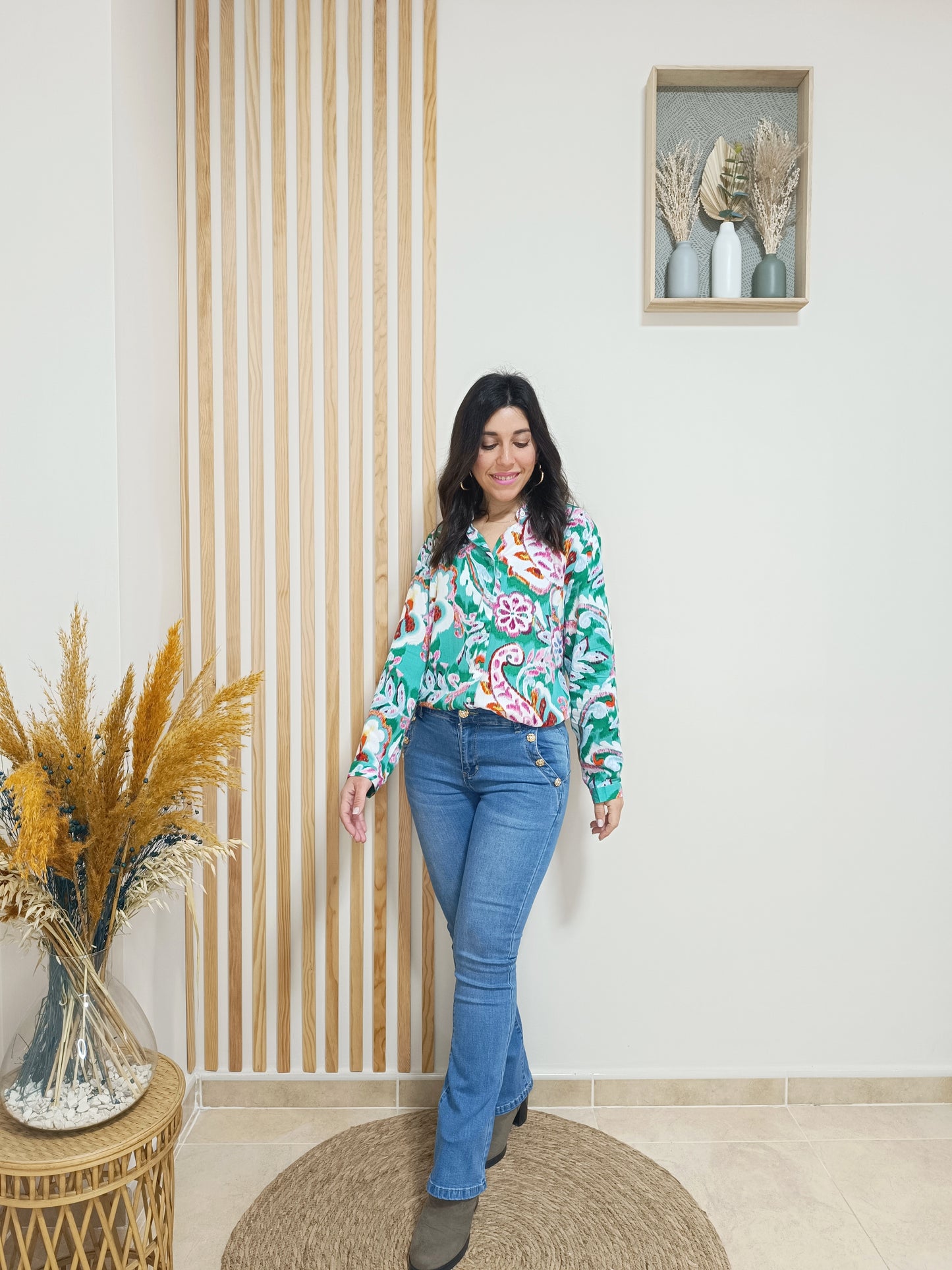 Vaquero Carla flared