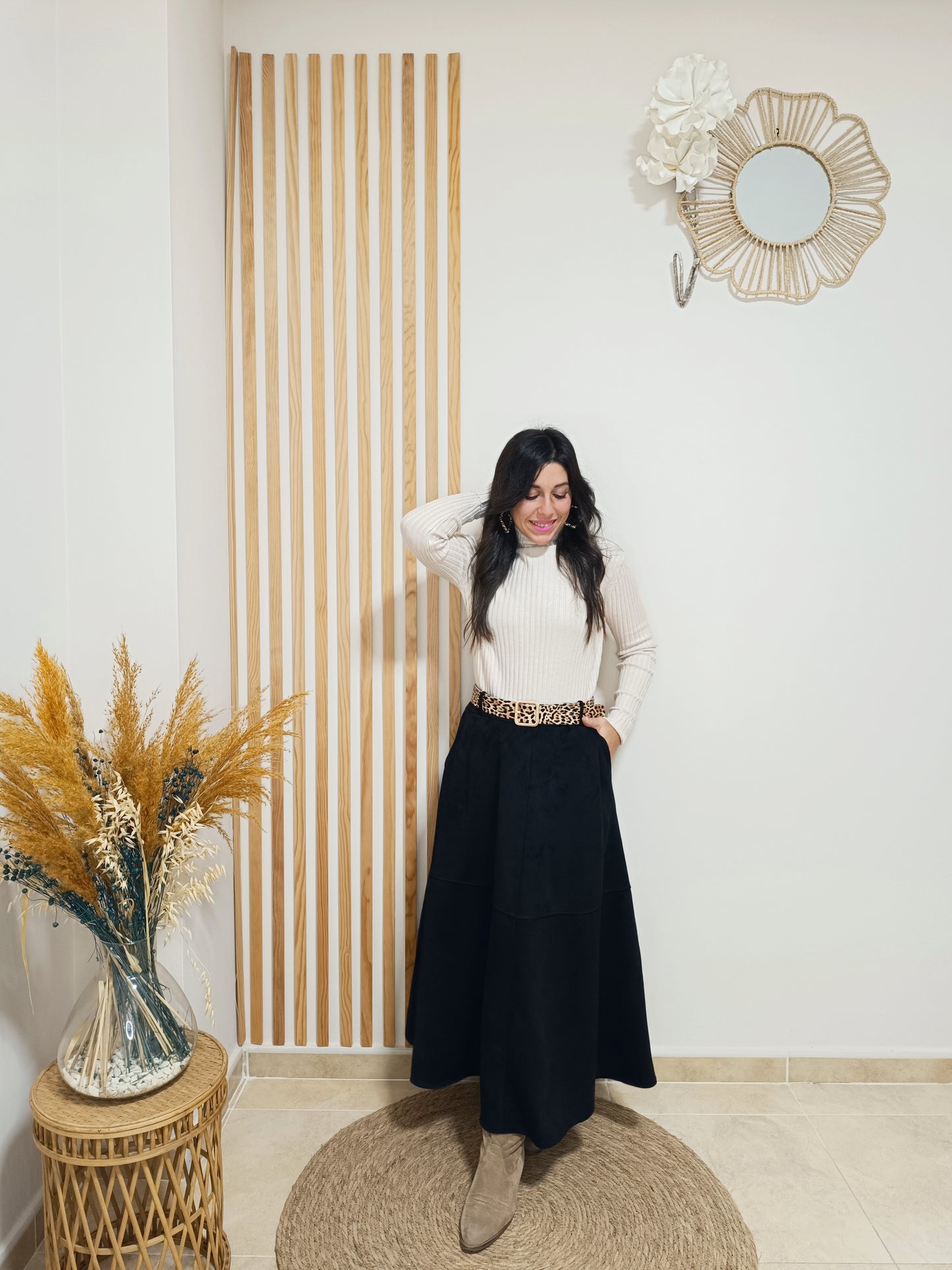 Falda Mónaco antelina