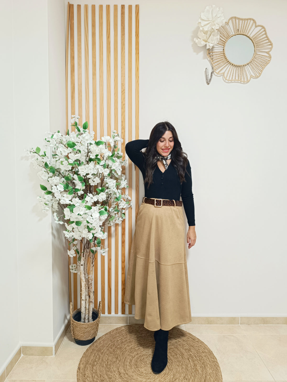 Falda antelina Carla cámel