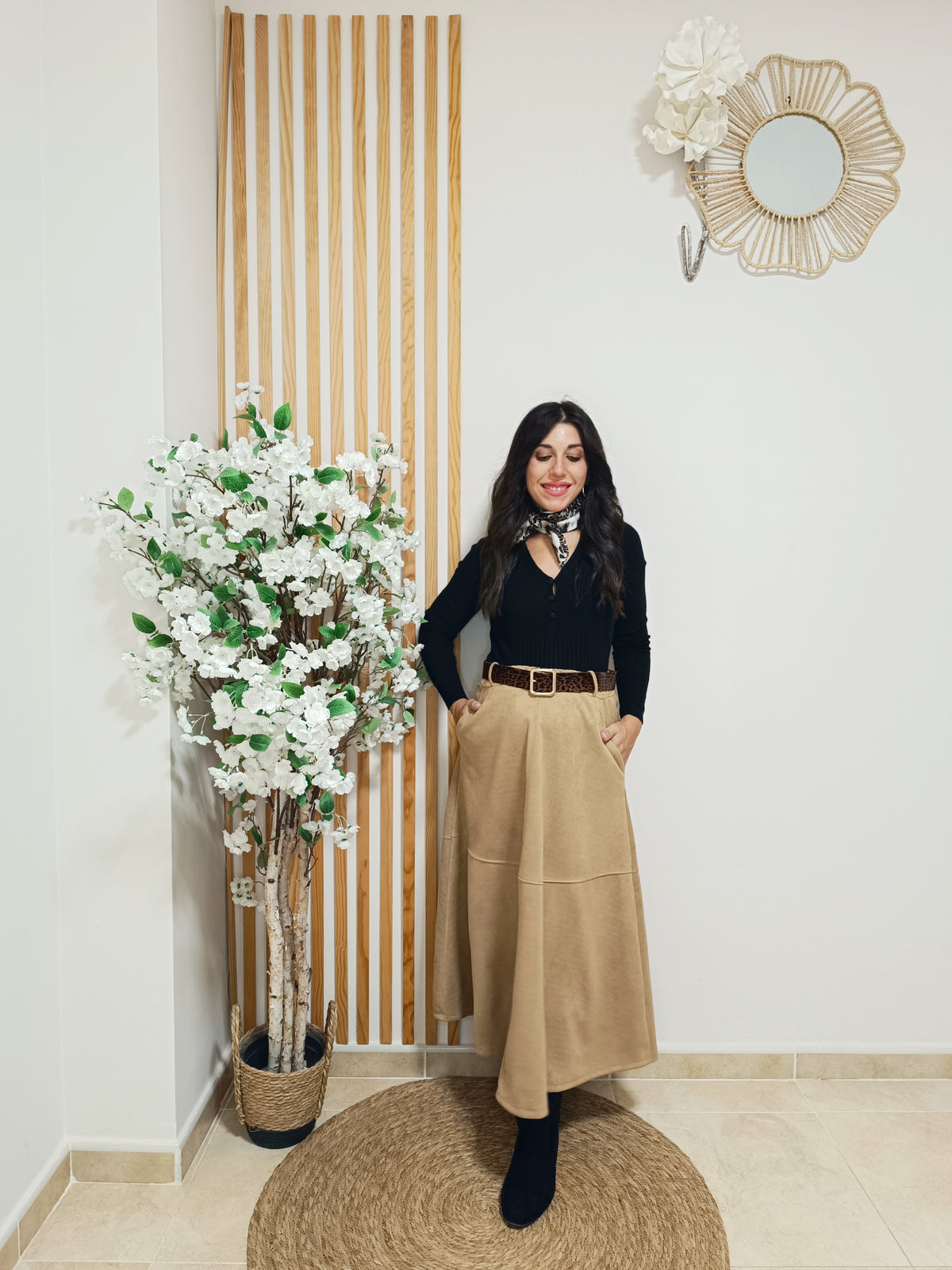 Falda antelina Carla cámel